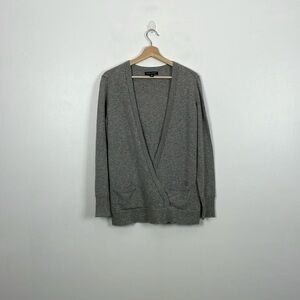 Banana Republic Merino Wool Blend Sweater Womens M 2 Pockets Stretch Pullover